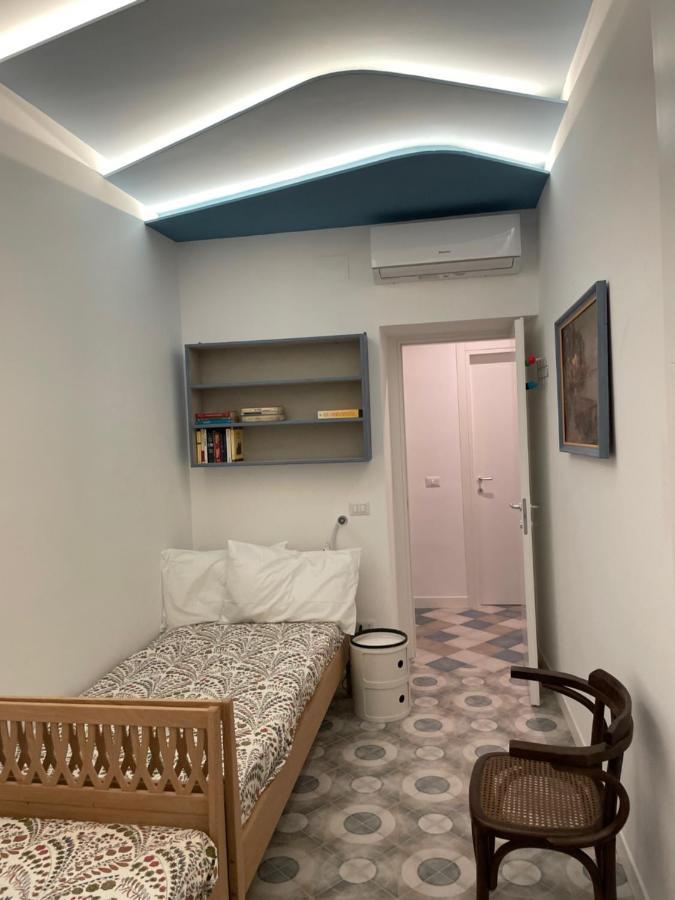 Casa Luciano Al San Carlo Apartment Naples Luaran gambar