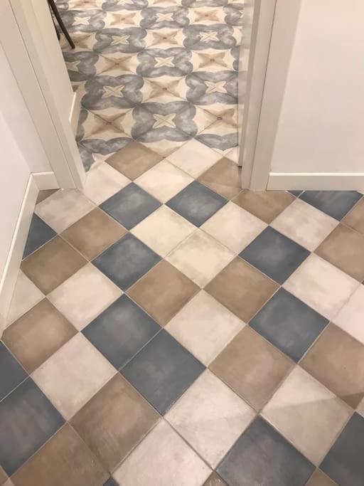 Casa Luciano Al San Carlo Apartment Naples Luaran gambar